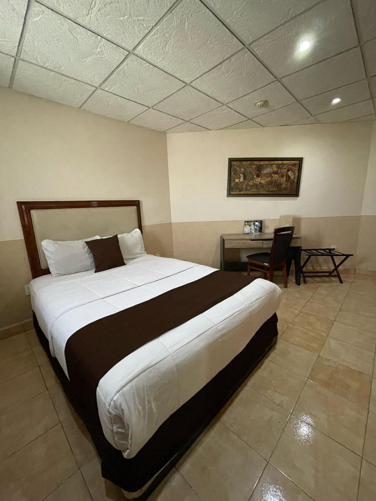 El Regio Hotel Monterrey Eksteriør billede